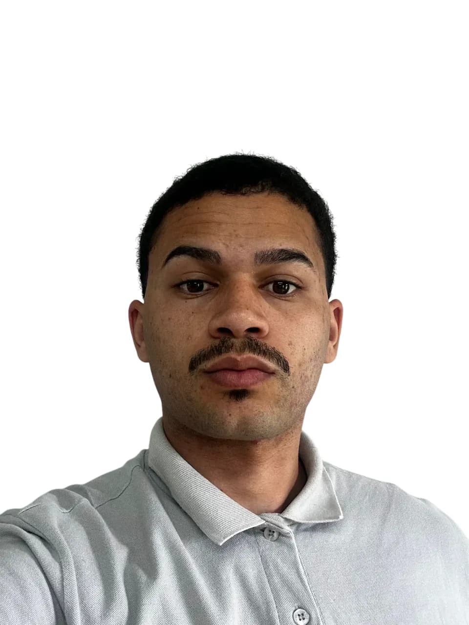 Graduado em Administração pela UniFBV, Contabilidade e administração, Tesoureiro e Membro do Conselho Científico